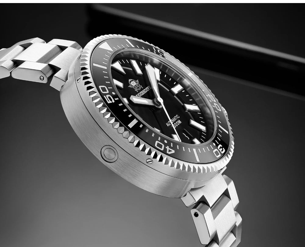 Abyssal Diver – 1000M Automatic Edition - Shark & Sapphire